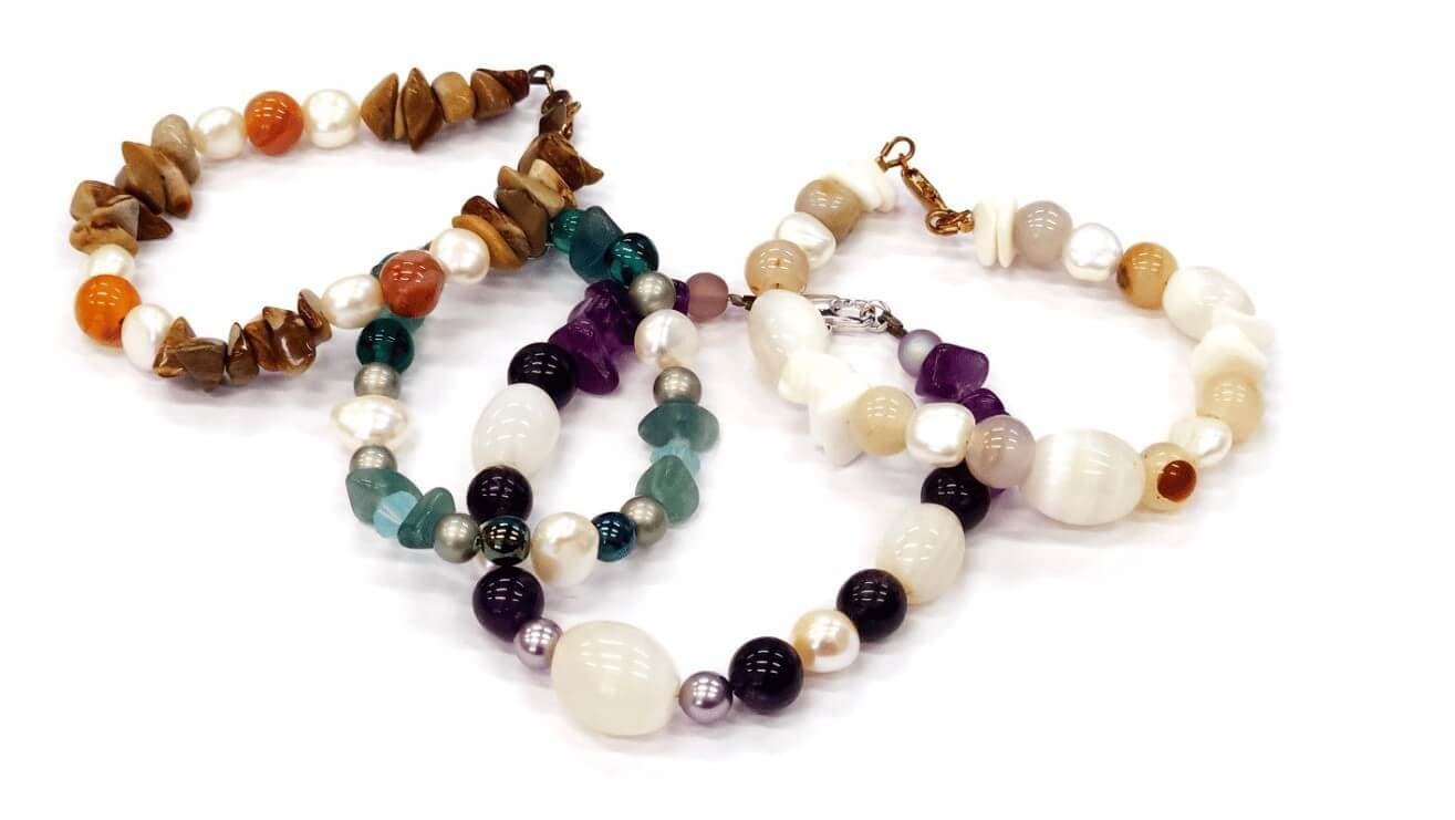 Colourful Bracelet Making Workshop